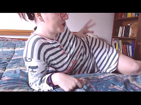 ❤️ E lawe i kēia moa ʻeleʻele nui i loko o kou waha ke kauā liʻiliʻi Porno fb ma haw.porno24-7.ru ️❤